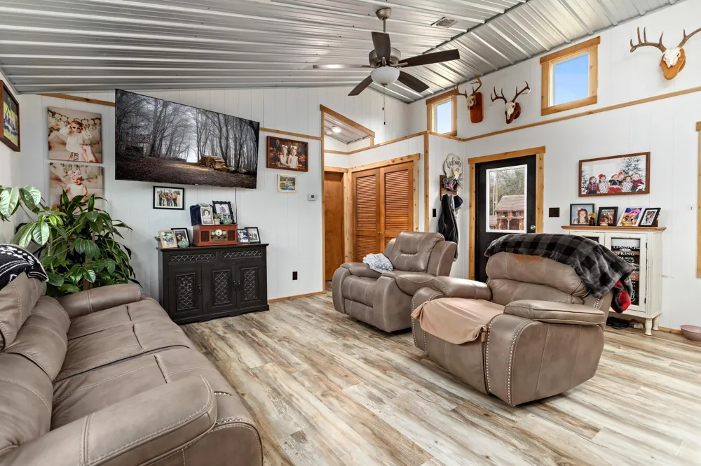 1589 Fm 163 Road Cleveland, TX 77327