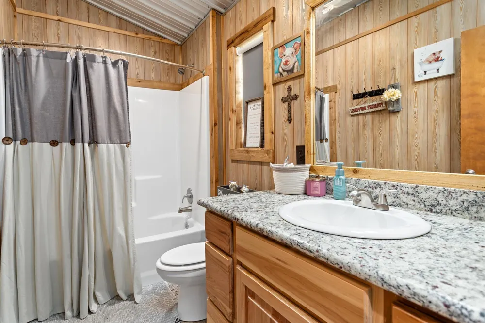 1589 Fm 163 Road Cleveland, TX 77327