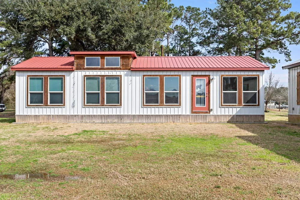 1589 Fm 163 Road Cleveland, TX 77327