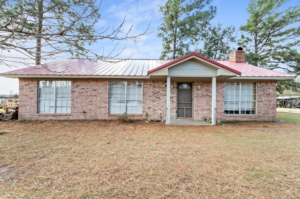 1589 Fm 163 Road Cleveland, TX 77327