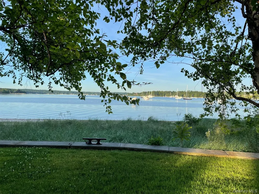 336 Centre Island Road Oyster Bay, NY 11771