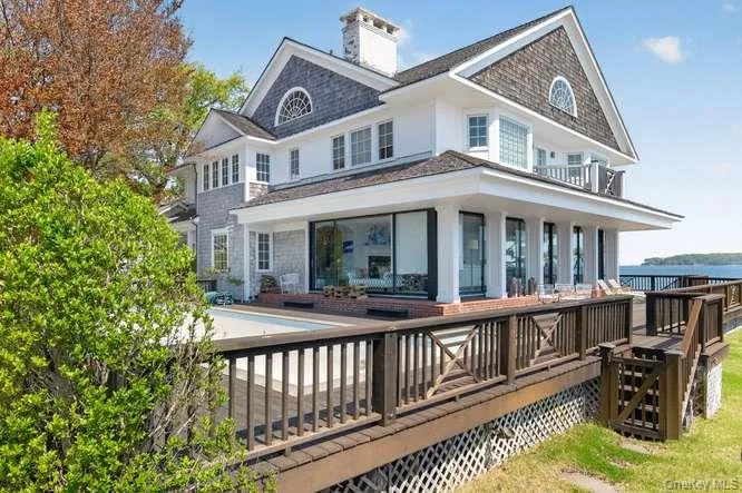 336 Centre Island Road Oyster Bay, NY 11771