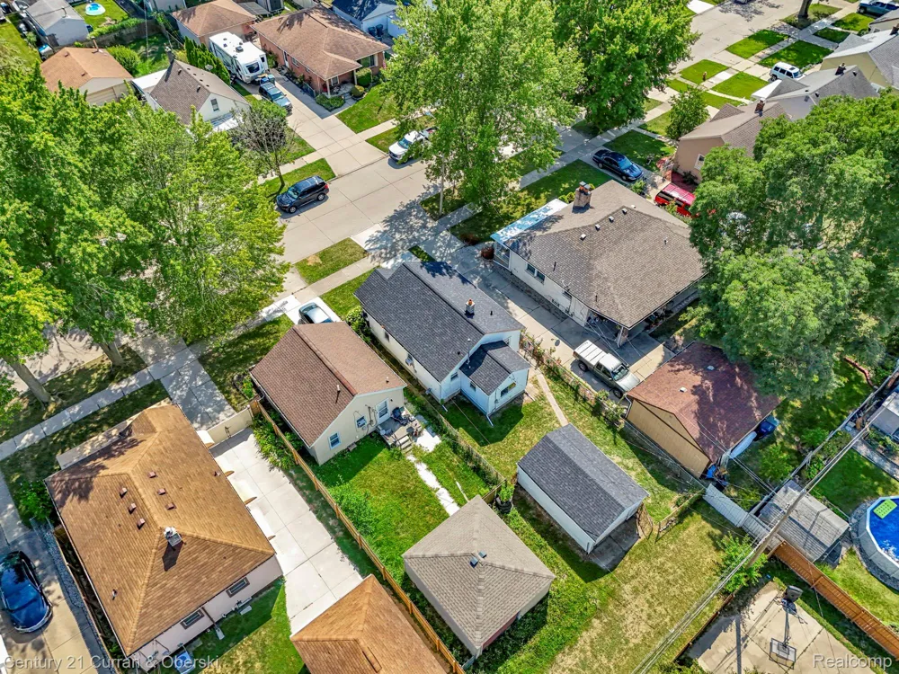 1644 Liberty Avenue Lincoln Park City, MI 48146