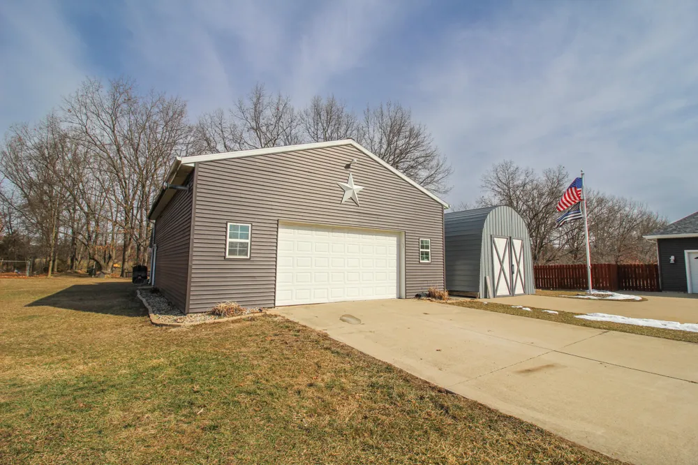 17700 Brad Lane Lockport Township, MI 49093