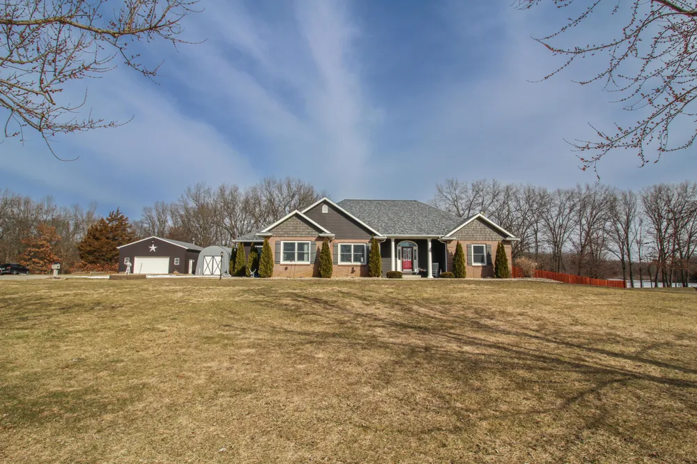17700 Brad Lane Lockport Township, MI 49093