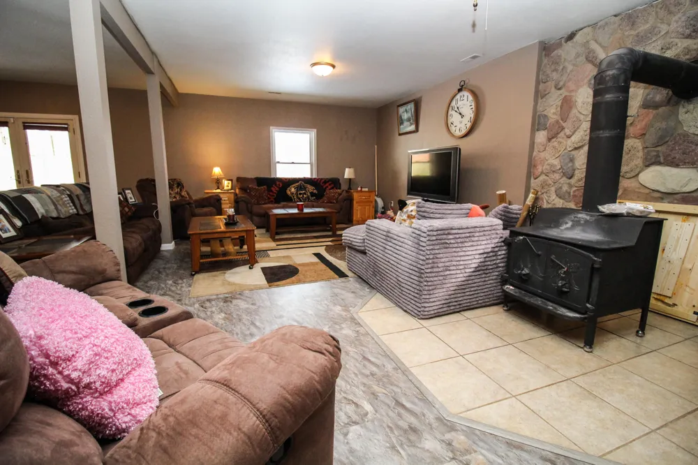 17700 Brad Lane Lockport Township, MI 49093