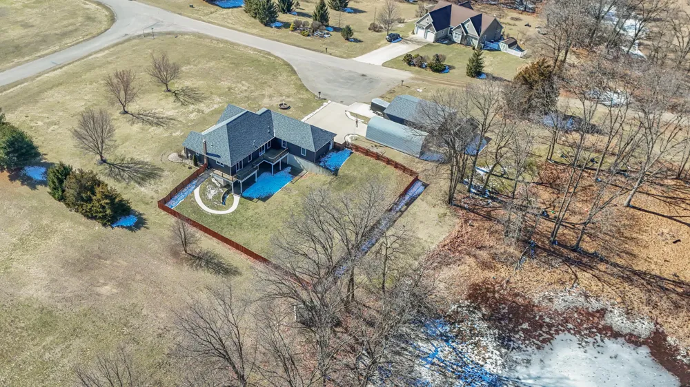 17700 Brad Lane Lockport Township, MI 49093