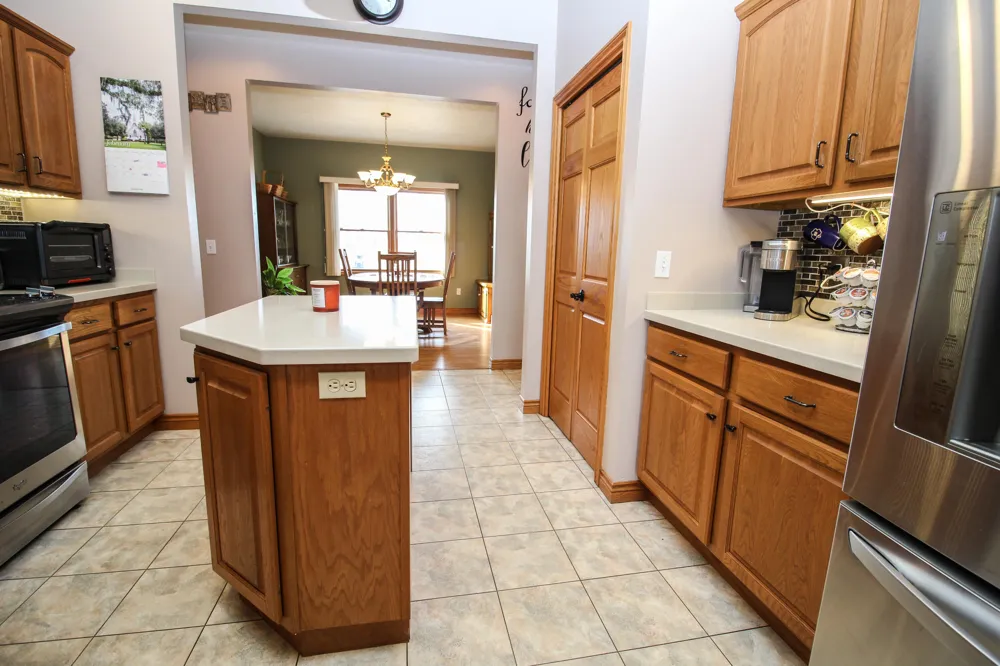 17700 Brad Lane Lockport Township, MI 49093