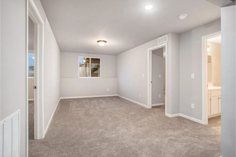 2098 Kristin Court Muskegon Charter Township, MI 49442