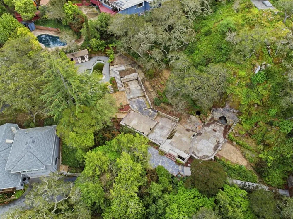 3035 Canyon Road Burlingame, CA 94010