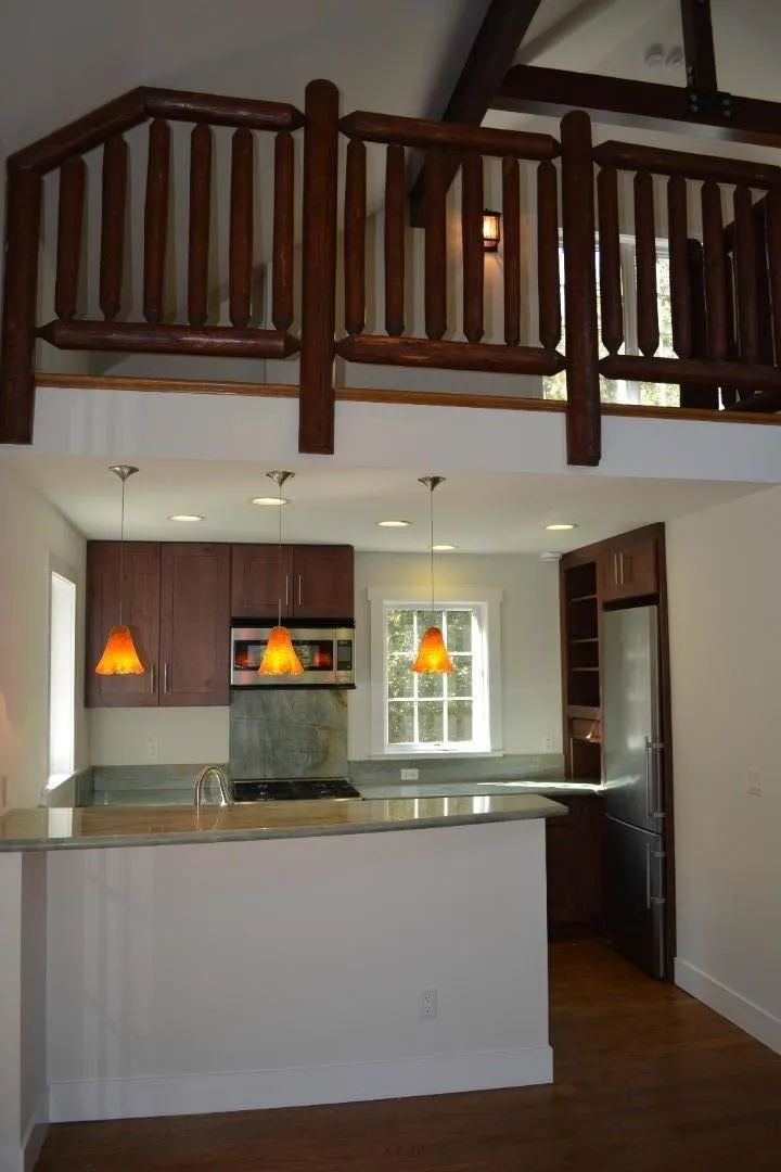 3035 Canyon Road Burlingame, CA 94010