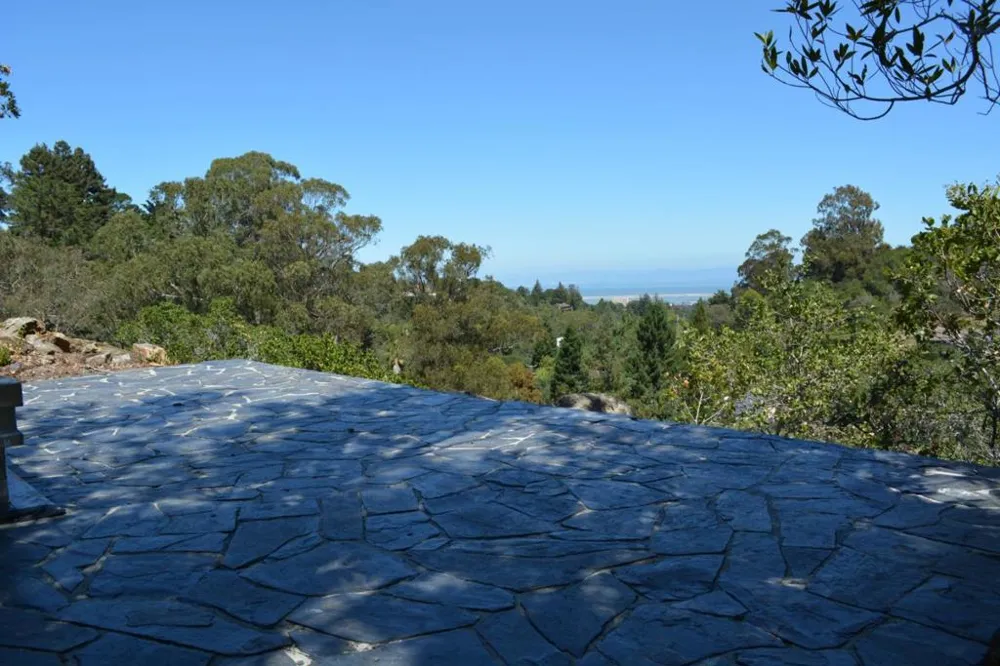 3035 Canyon Road Burlingame, CA 94010