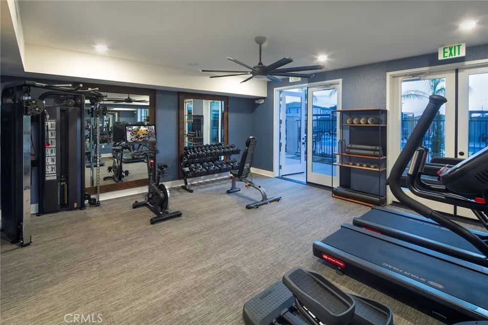 9011 Cerise Lane #129 Cypress, CA 90630