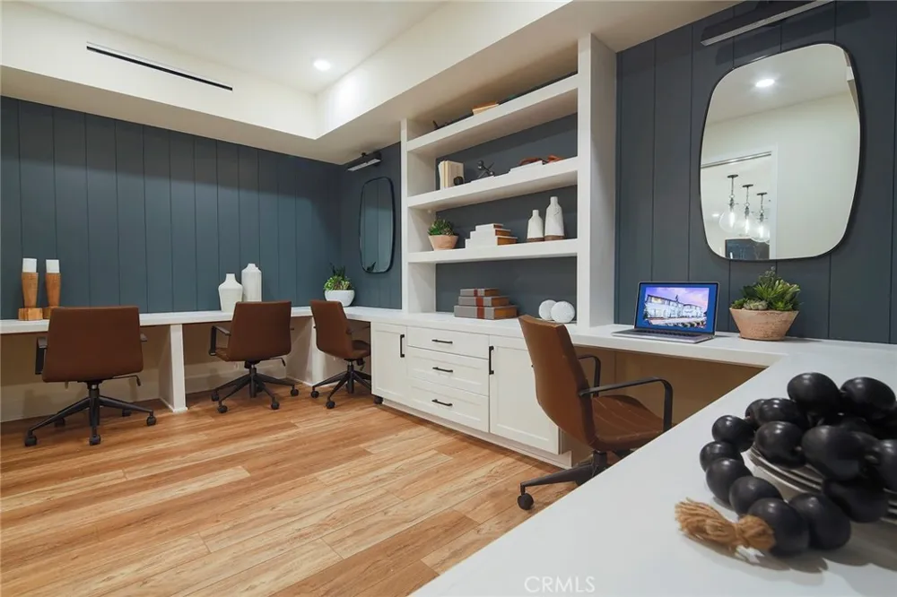 9011 Cerise Lane #129 Cypress, CA 90630