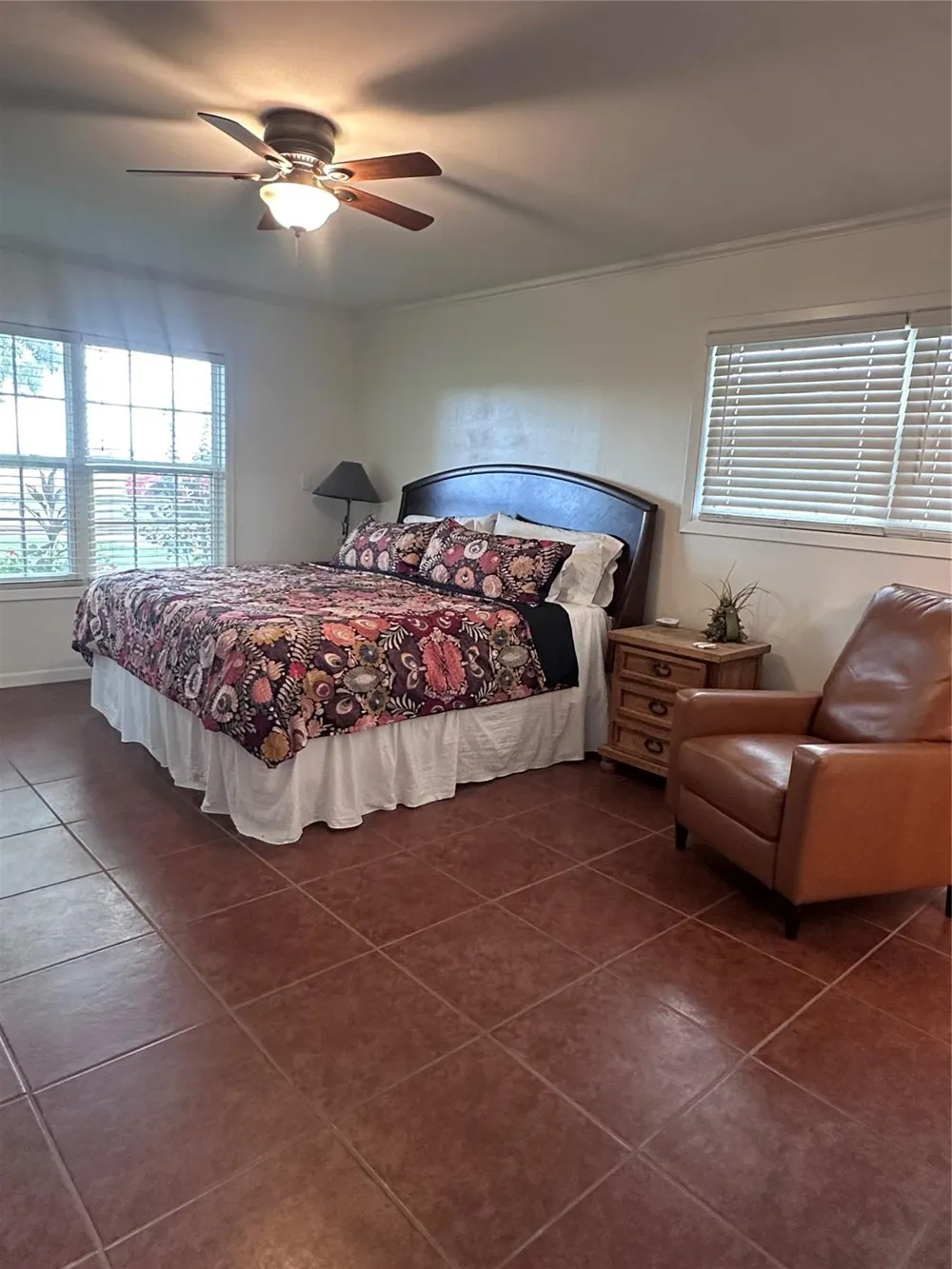 8652 State Highway 111 E Yoakum, TX 77995