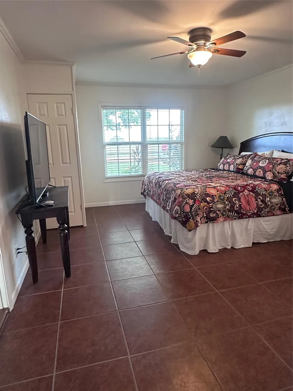 8652 State Highway 111 E Yoakum, TX 77995