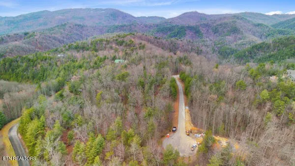 514 Percussion Court Walland, TN 37886