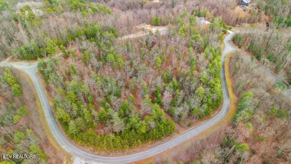 514 Percussion Court Walland, TN 37886