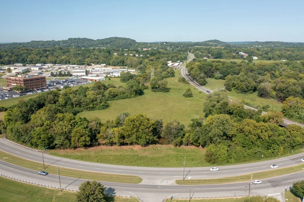 1 Hampshire Pike Columbia, TN 38401