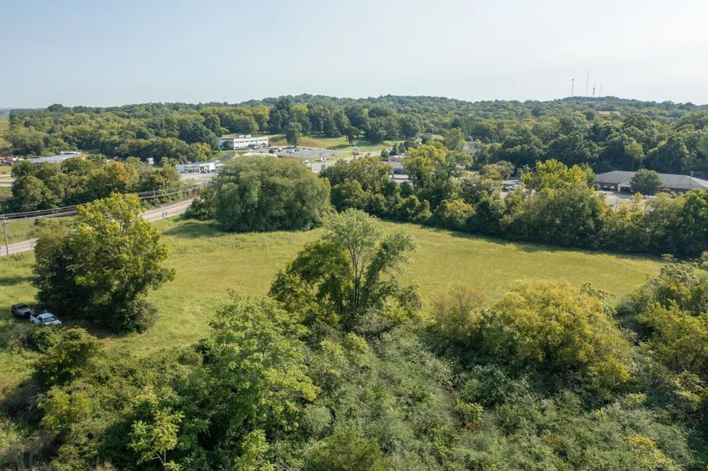 1 Hampshire Pike Columbia, TN 38401
