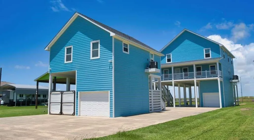 2028 County Road 201 Sargent, TX 77414