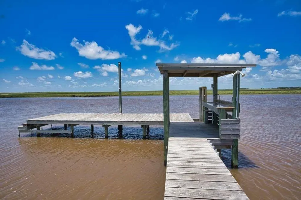 2028 County Road 201 Sargent, TX 77414