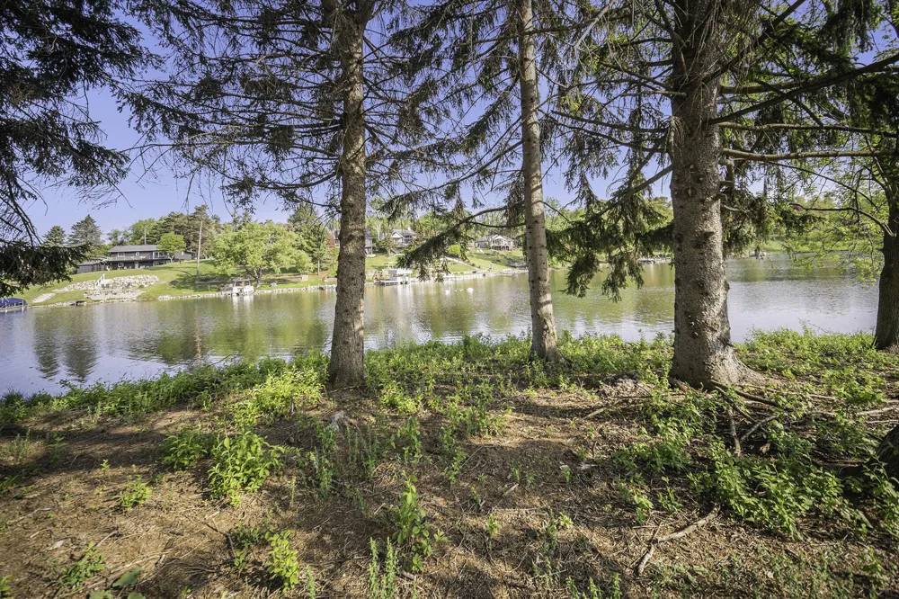 11248 Lemott Circle Jerome, MI 49249
