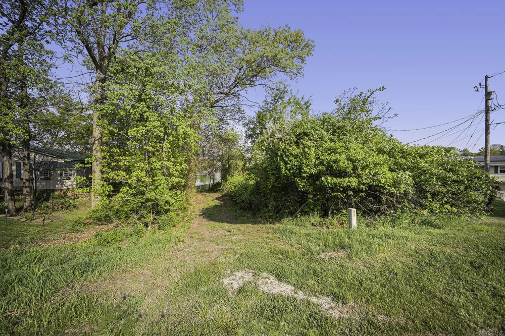 11248 Lemott Circle Jerome, MI 49249