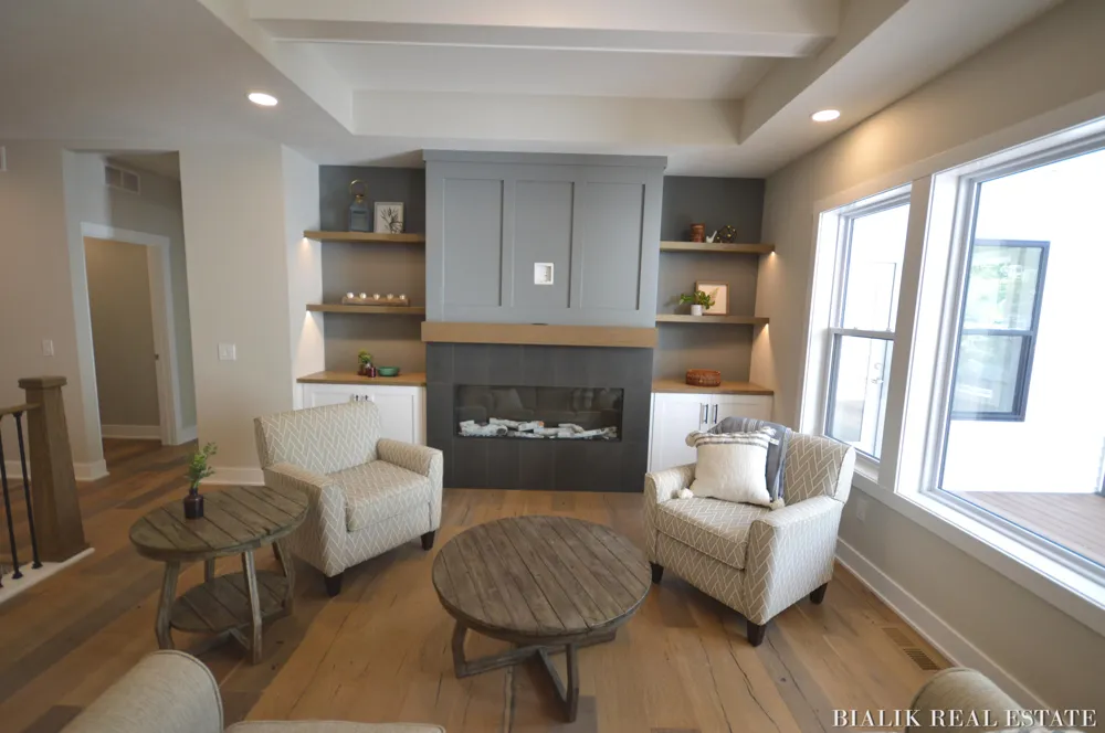 580 Sun Vale Lane #5 Grandville, MI 49418
