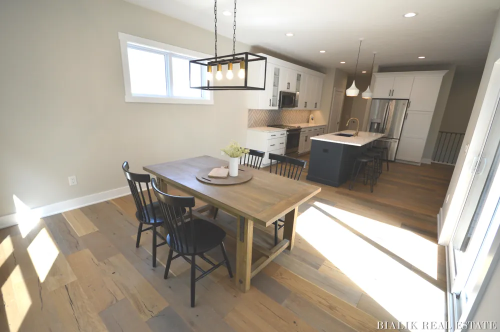 580 Sun Vale Lane #5 Grandville, MI 49418