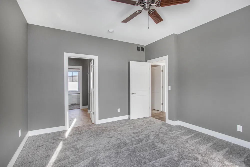 552 Sun Vale Lane Grandville, MI 49418