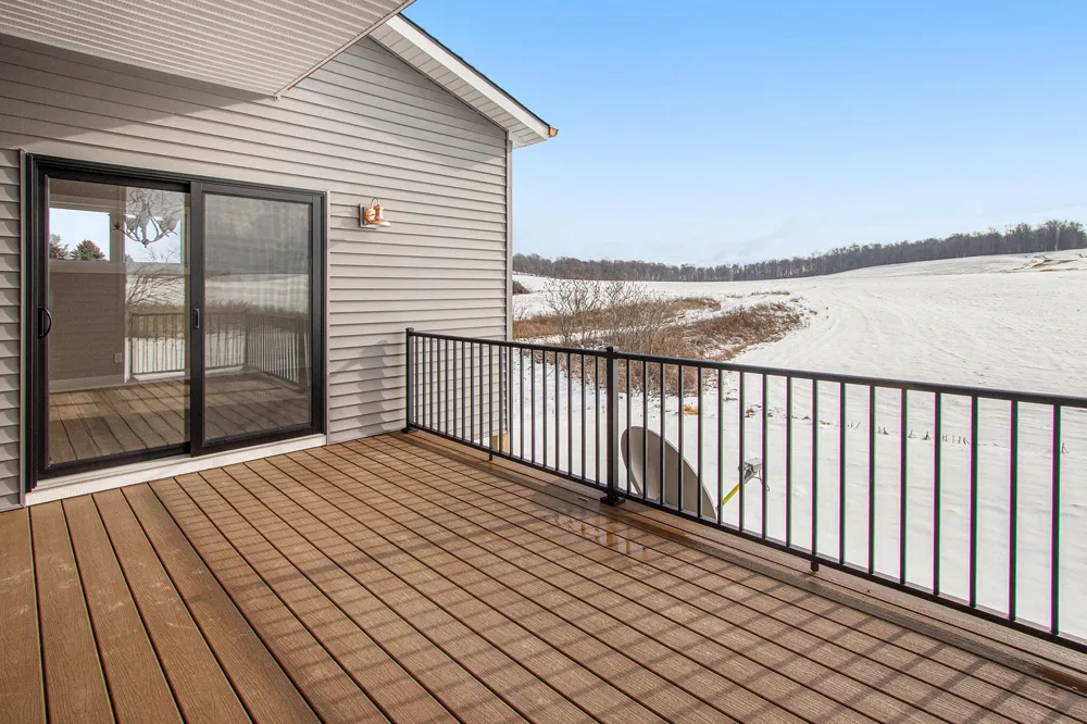 552 Sun Vale Lane Grandville, MI 49418