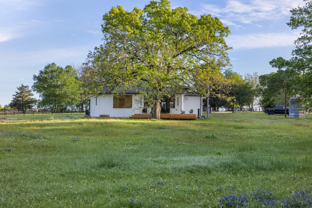 4399 Silentwood Lane Anderson, TX 77830