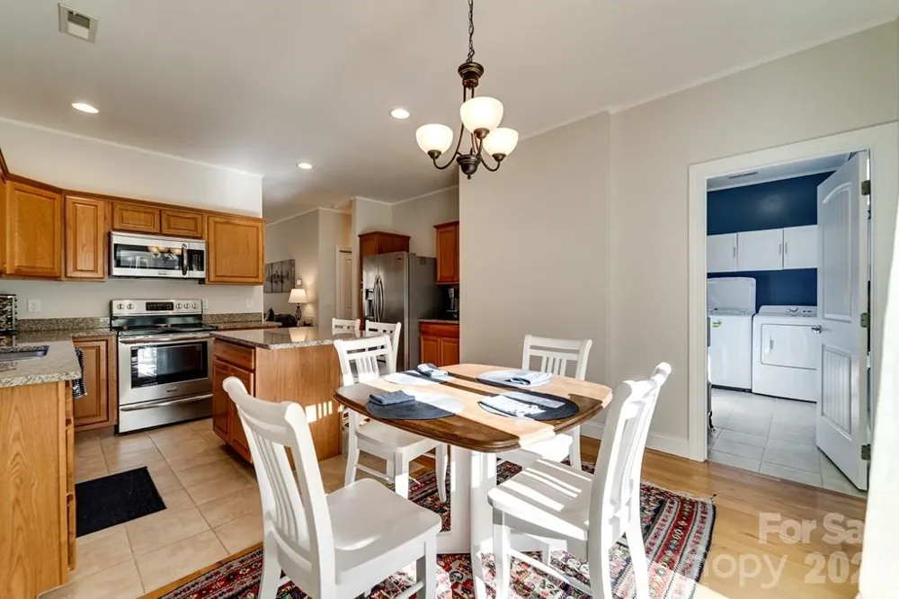 990 Hornet Drive Whittier, NC 28789
