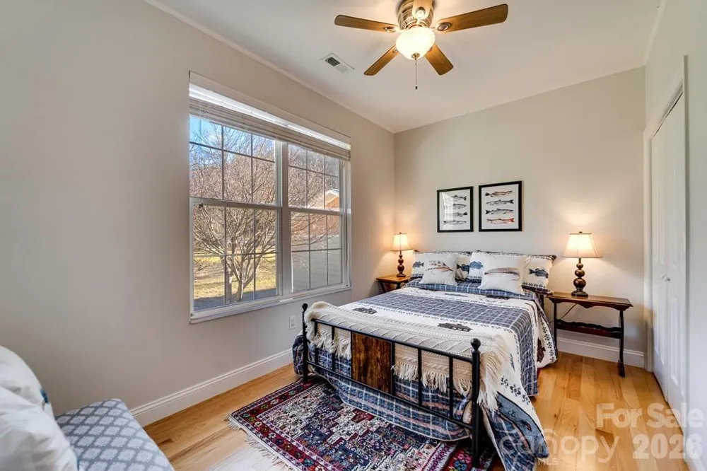 990 Hornet Drive Whittier, NC 28789