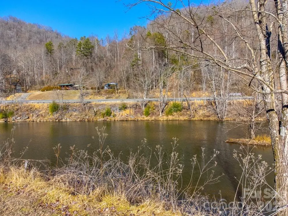 990 Hornet Drive Whittier, NC 28789