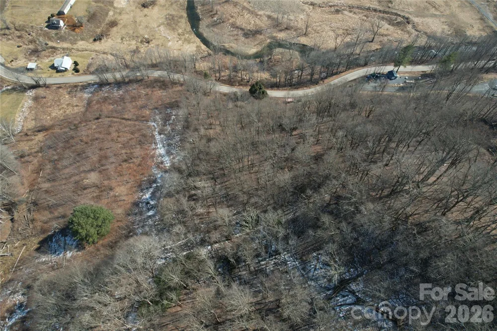 00 S US 19 Highway E Newland, NC 28657