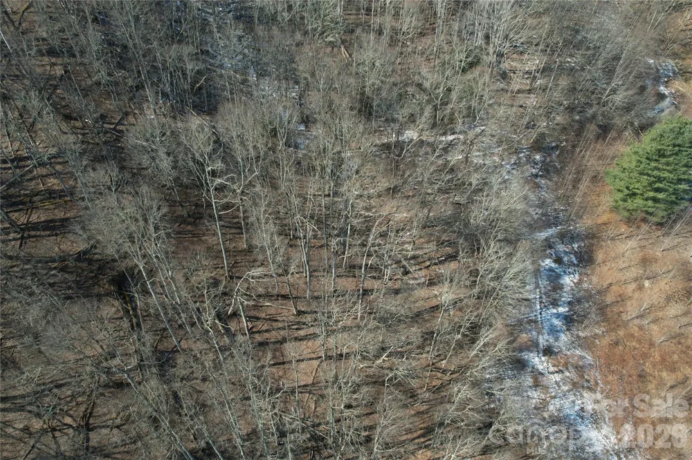00 S US 19 Highway E Newland, NC 28657