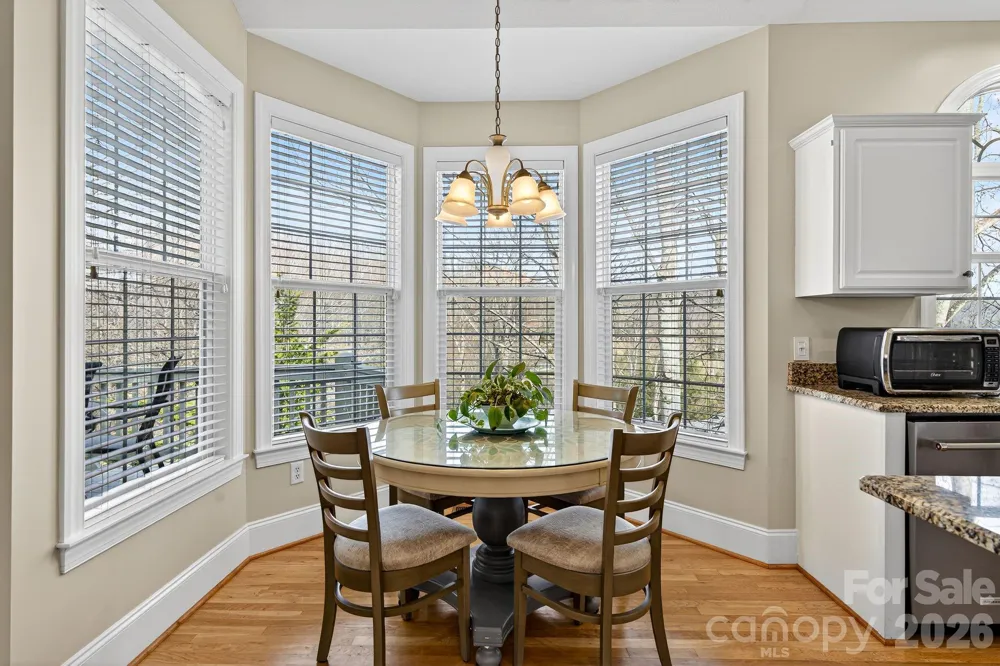 103 Trumpet Lane Asheville, NC 28803