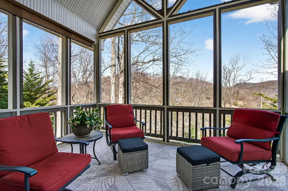 103 Trumpet Lane Asheville, NC 28803