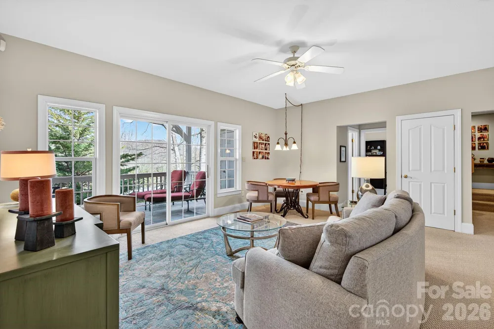 103 Trumpet Lane Asheville, NC 28803