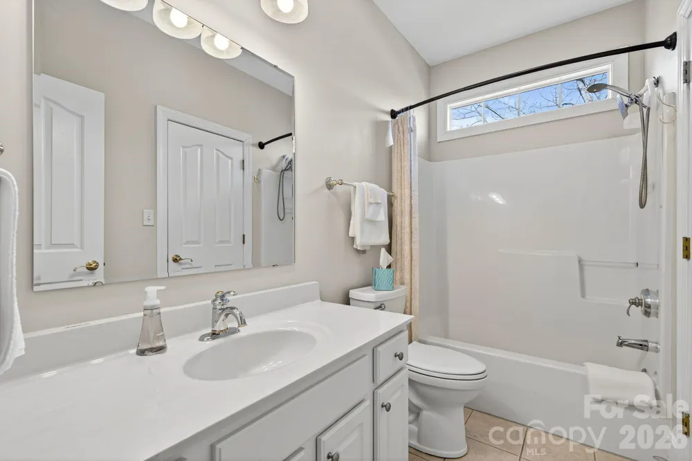 103 Trumpet Lane Asheville, NC 28803