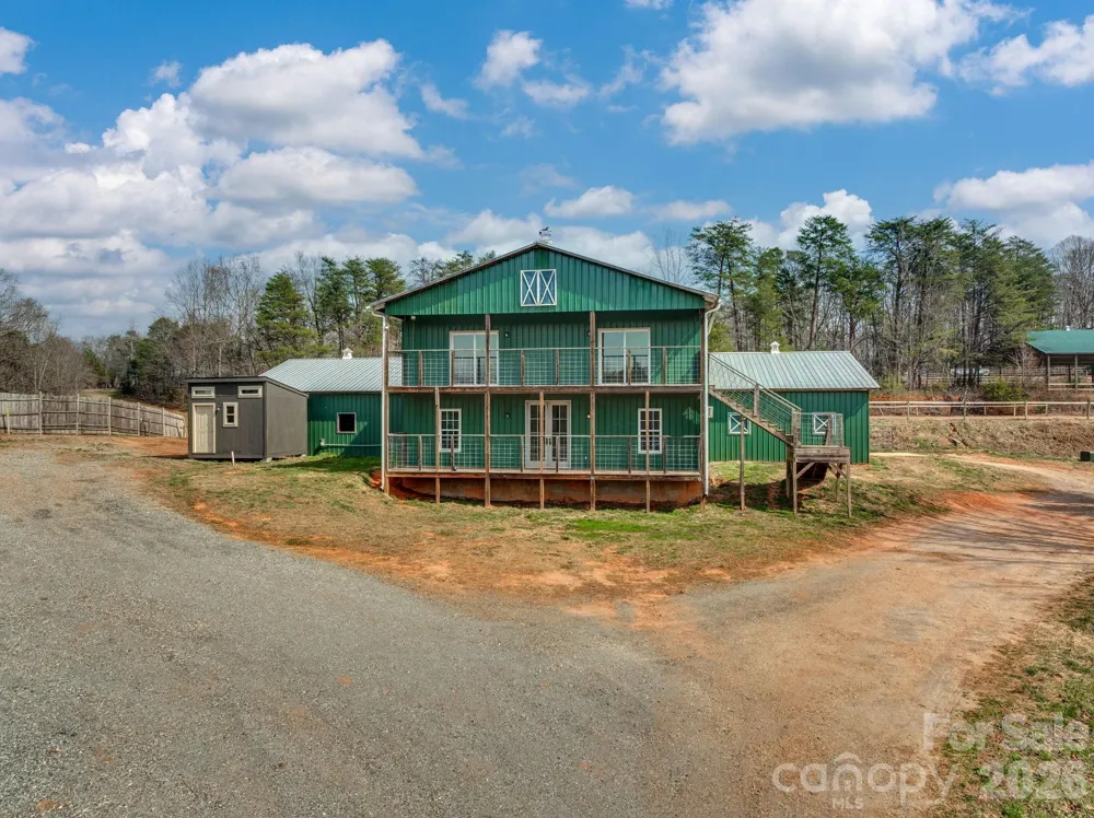 1487 Hayes Road Columbus, NC 28722