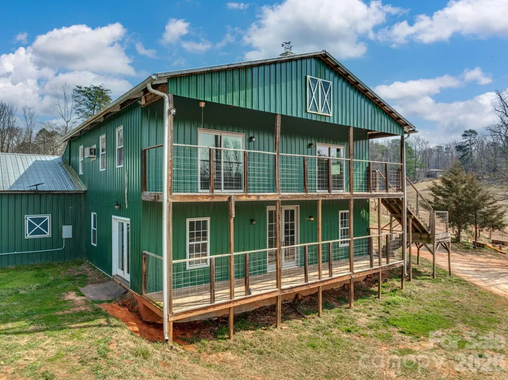 1487 Hayes Road Columbus, NC 28722