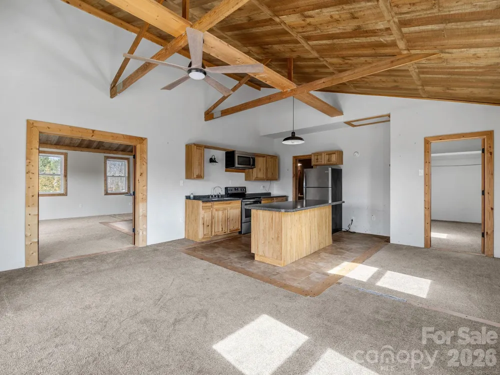 1487 Hayes Road Columbus, NC 28722