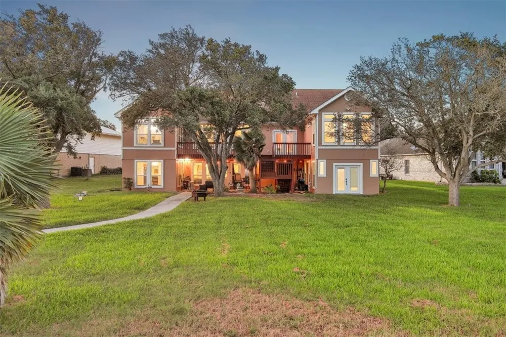 24475 La Ponderosa Mathis, TX 78368