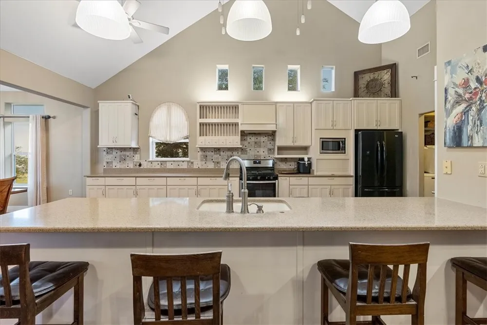 24475 La Ponderosa Mathis, TX 78368