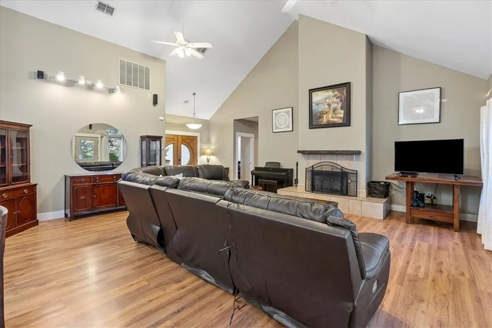 24475 La Ponderosa Mathis, TX 78368