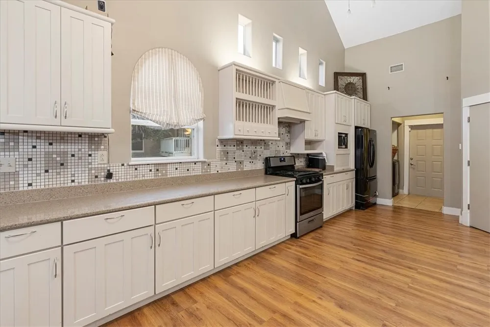 24475 La Ponderosa Mathis, TX 78368