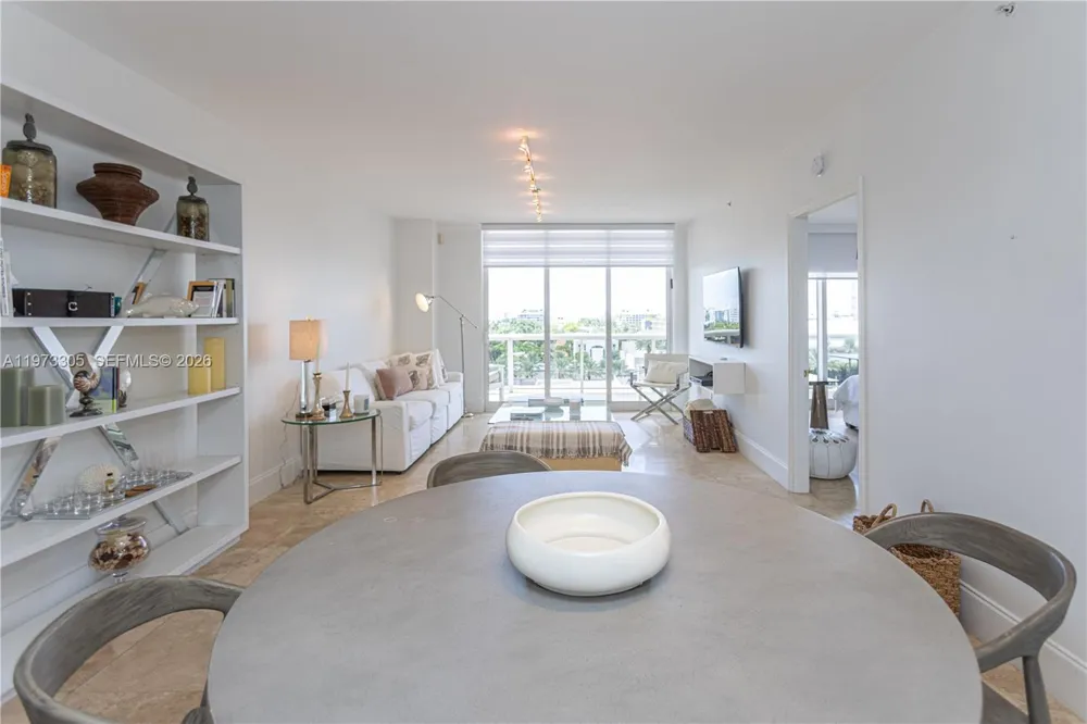 9595 Collins Ave #N6-F Surfside, FL 33154